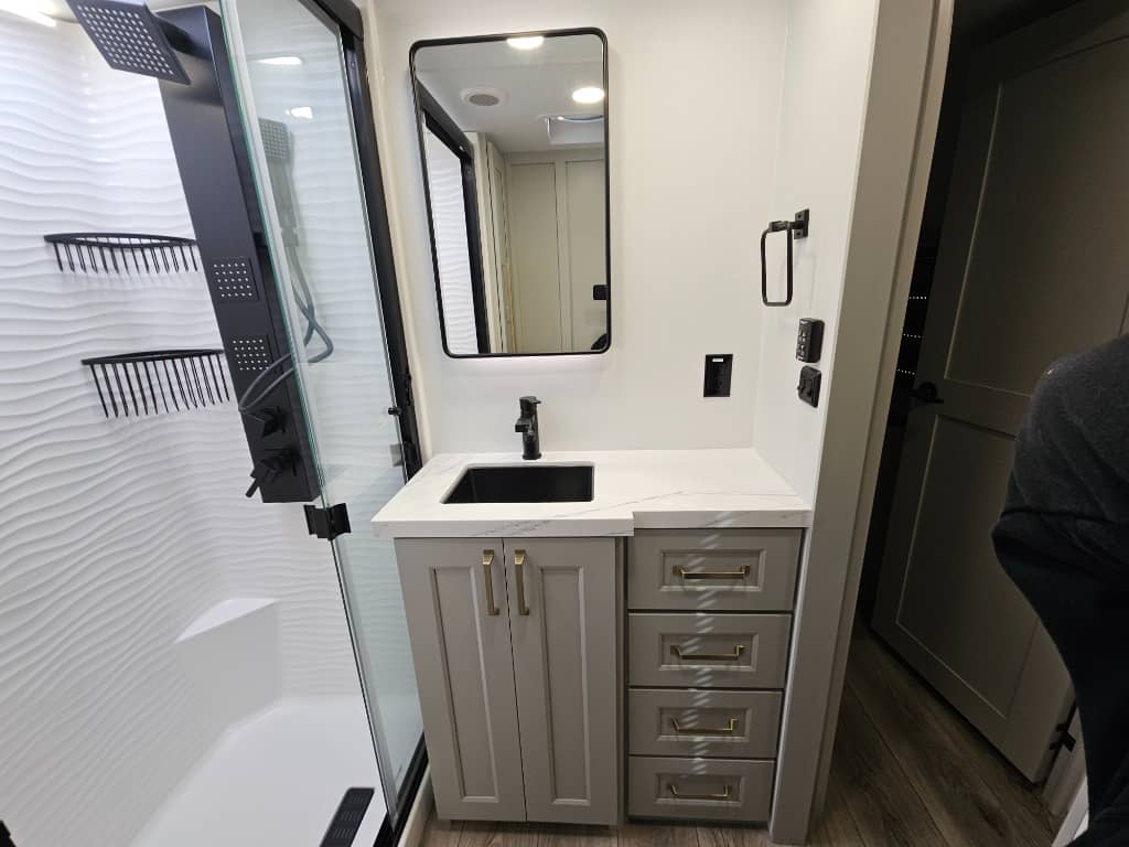 2026 Brinkley RV 2026 Brinkley RV Model G - thumbnail 37