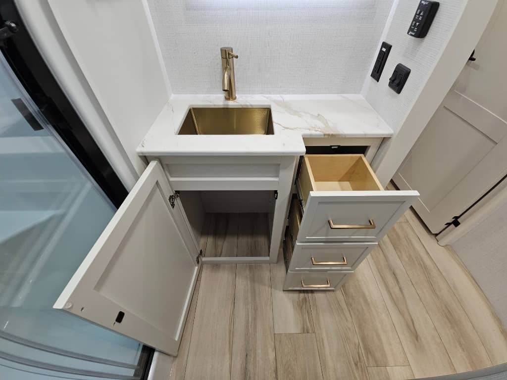 2026 Brinkley RV 2026 Brinkley RV Model I - thumbnail 32