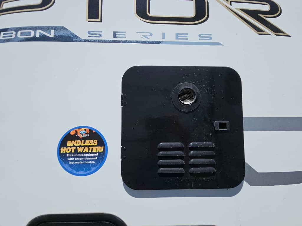 2025 Keystone RV 2025 Keystone RV Raptor Carbon Series - thumbnail 57