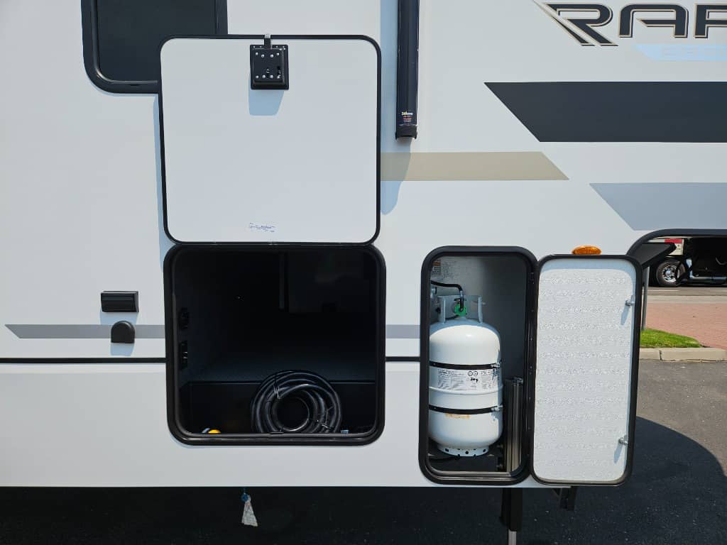 2025 Keystone RV 2025 Keystone RV Raptor Carbon Series - thumbnail 12