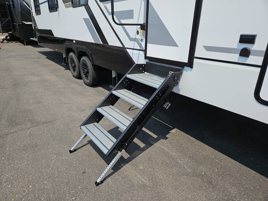 2025 Keystone RV 2025 Keystone RV Raptor Carbon Series - thumbnail 16