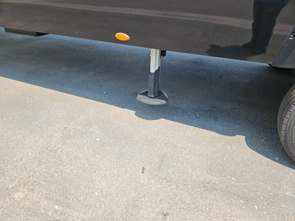 2025 Keystone RV 2025 Keystone RV Raptor Carbon Series - thumbnail 21