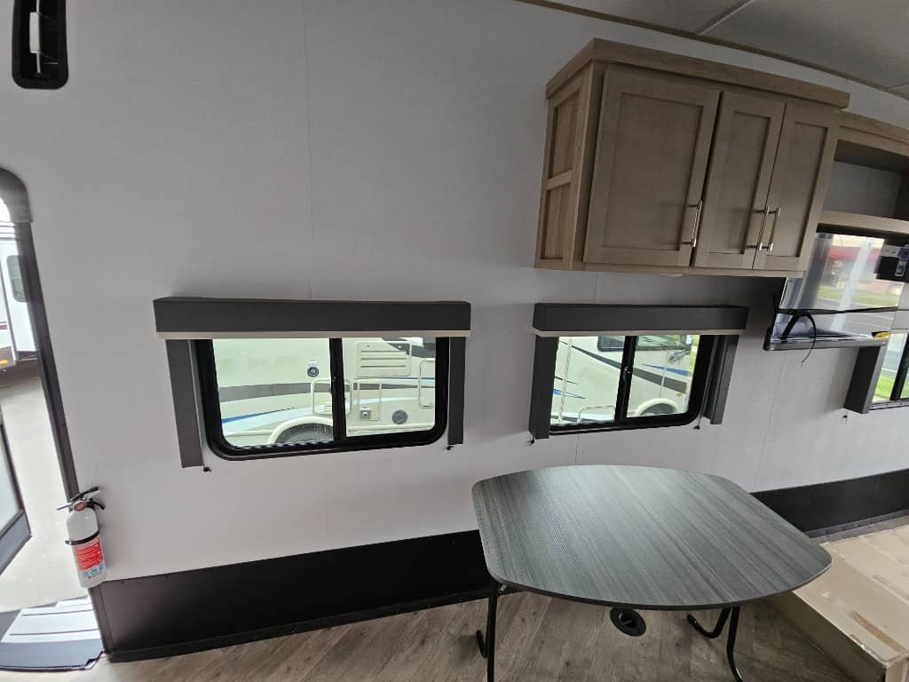 2025 Keystone RV 2025 Keystone RV Raptor Carbon Series - thumbnail 34