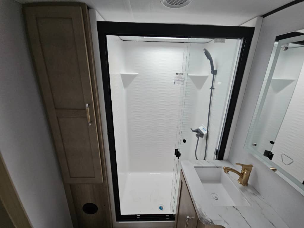 2025 Keystone RV 2025 Keystone RV Raptor Carbon Series - thumbnail 44