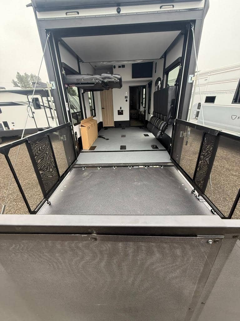 2026 Keystone RV 2026 Keystone RV Raptor Carbon Series - thumbnail 5