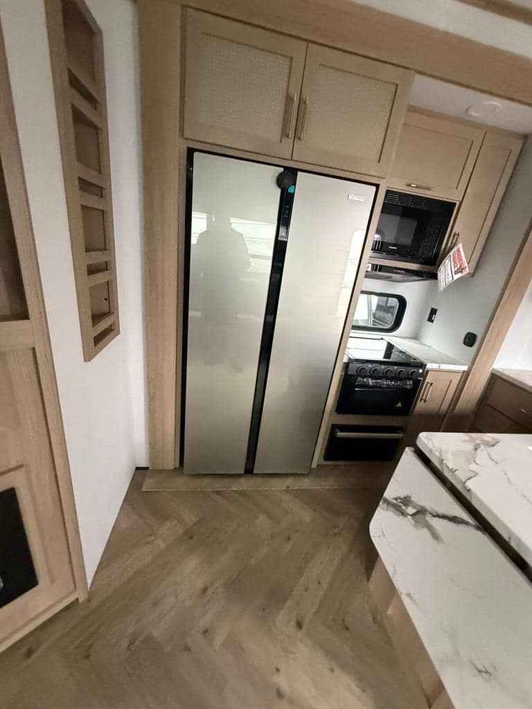 2026 Keystone RV 2026 Keystone RV Raptor Carbon Series - thumbnail 18