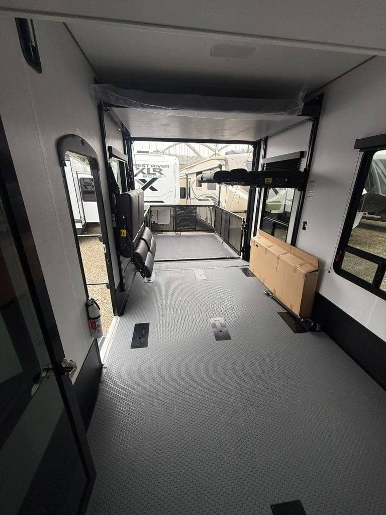 2026 Keystone RV 2026 Keystone RV Raptor Carbon Series - thumbnail 26