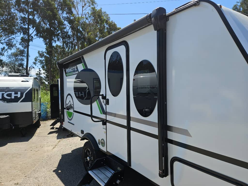 2025 Coachmen 2025 Coachmen Remote - thumbnail 33