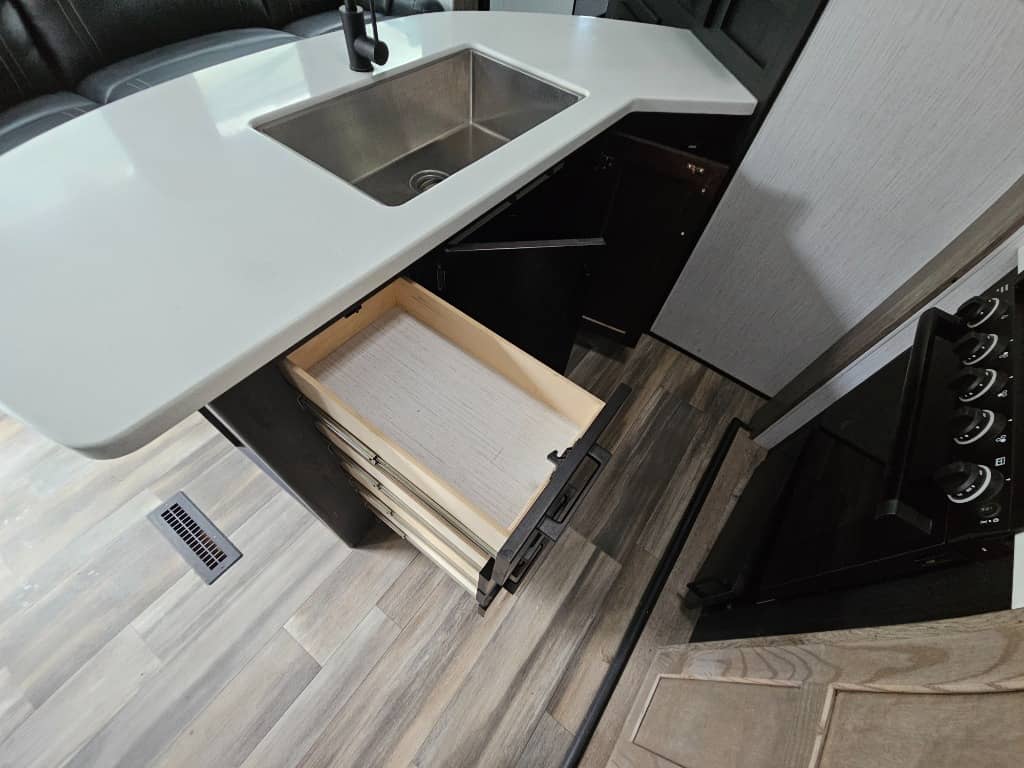 2021 Heartland RV 2021 Heartland RV Gravity - thumbnail 25