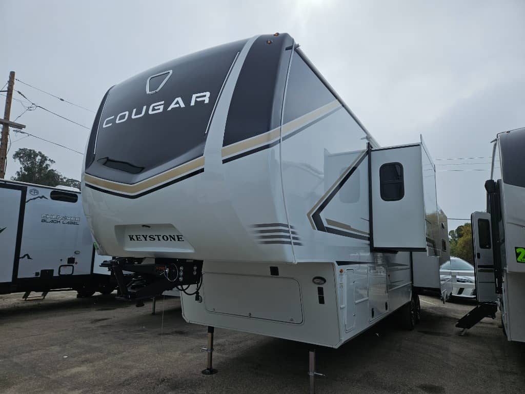 2026 Keystone RV 2026 Keystone RV Cougar - thumbnail 6