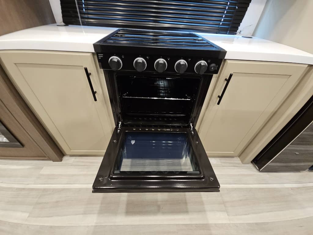 2026 Keystone RV 2026 Keystone RV Cougar - thumbnail 28