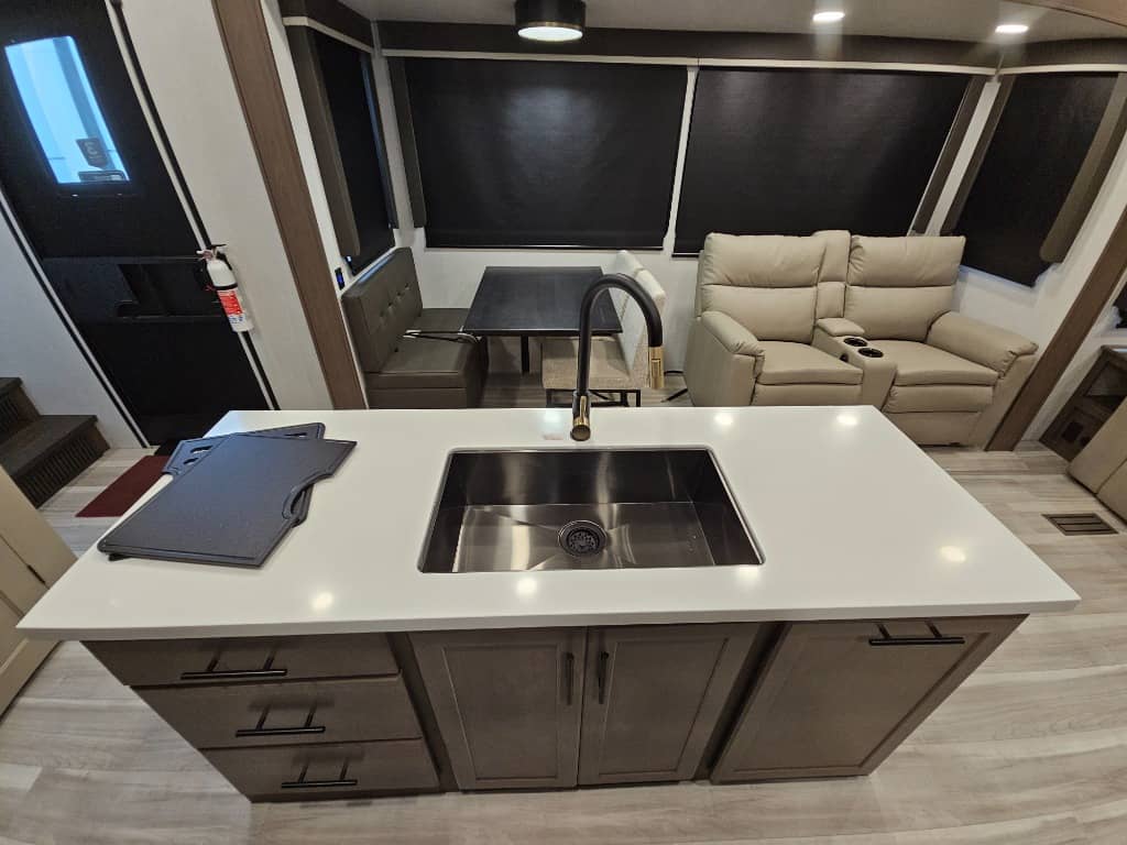 2026 Keystone RV 2026 Keystone RV Cougar - thumbnail 31