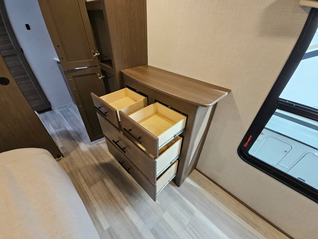 2026 Keystone RV 2026 Keystone RV Cougar - thumbnail 45