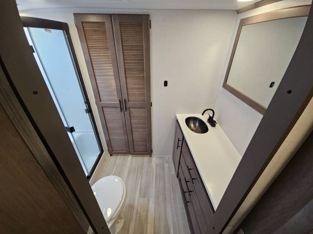 2026 Keystone RV 2026 Keystone RV Cougar - thumbnail 46