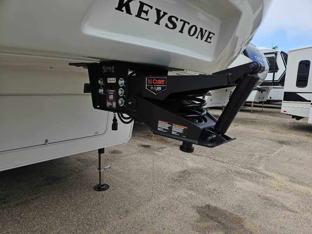 2026 Keystone RV 2026 Keystone RV Cougar - thumbnail 59