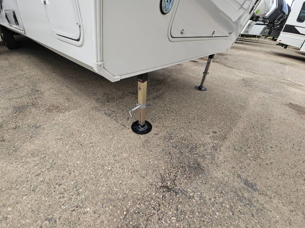 2026 Keystone RV 2026 Keystone RV Cougar - thumbnail 61