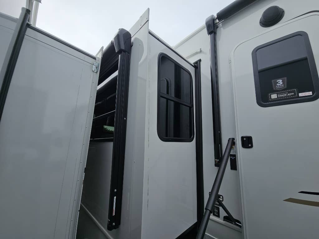 2026 Keystone RV 2026 Keystone RV Cougar - thumbnail 67