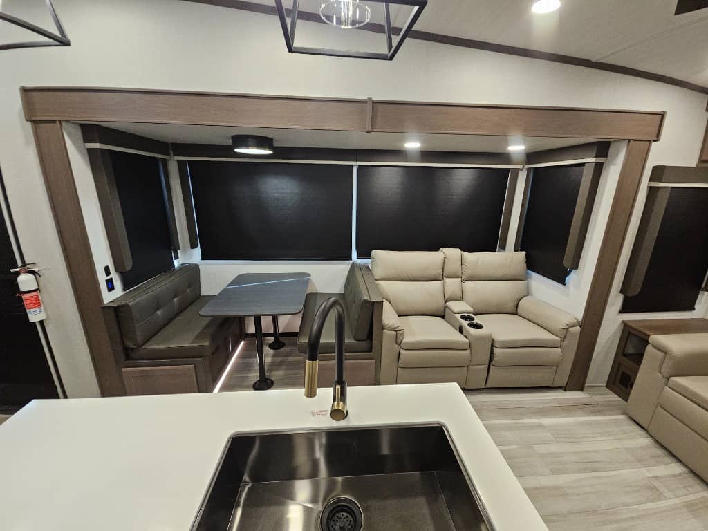 2026 Keystone RV 2026 Keystone RV Cougar - thumbnail 10