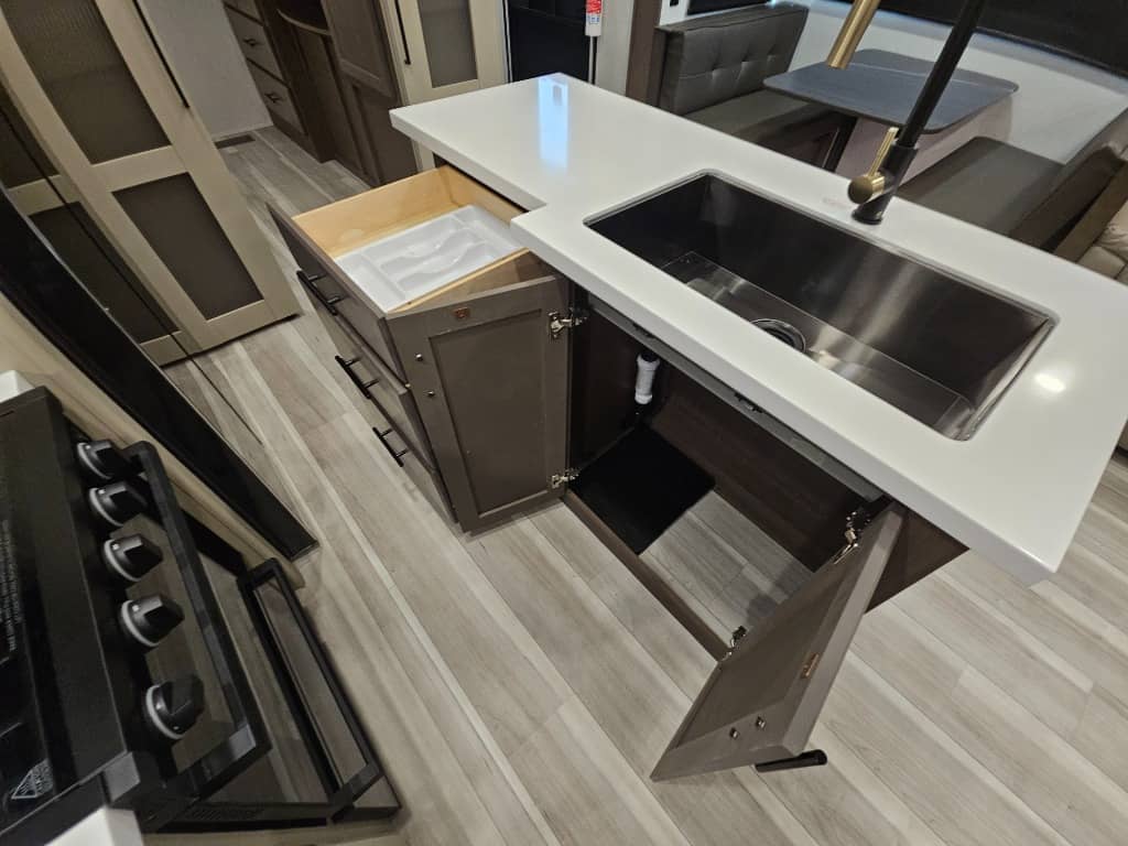 2026 Keystone RV 2026 Keystone RV Cougar - thumbnail 33