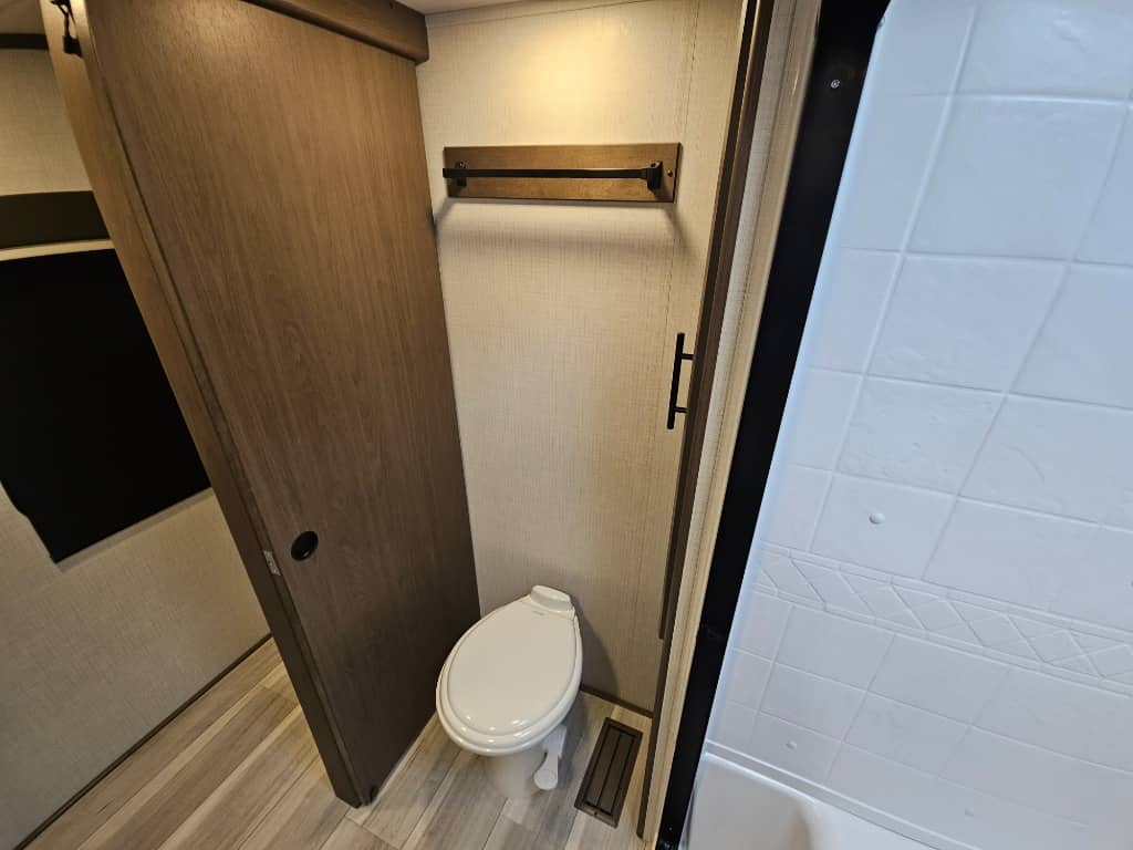 2026 Keystone RV 2026 Keystone RV Cougar - thumbnail 45