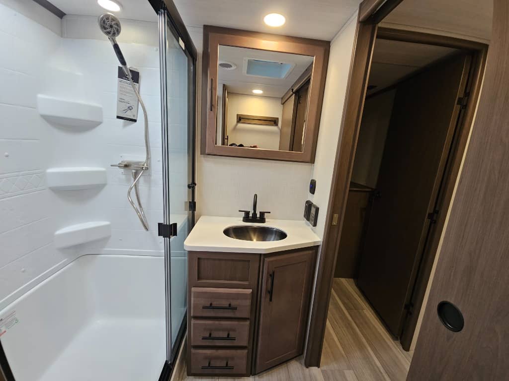 2026 Keystone RV 2026 Keystone RV Cougar - thumbnail 46