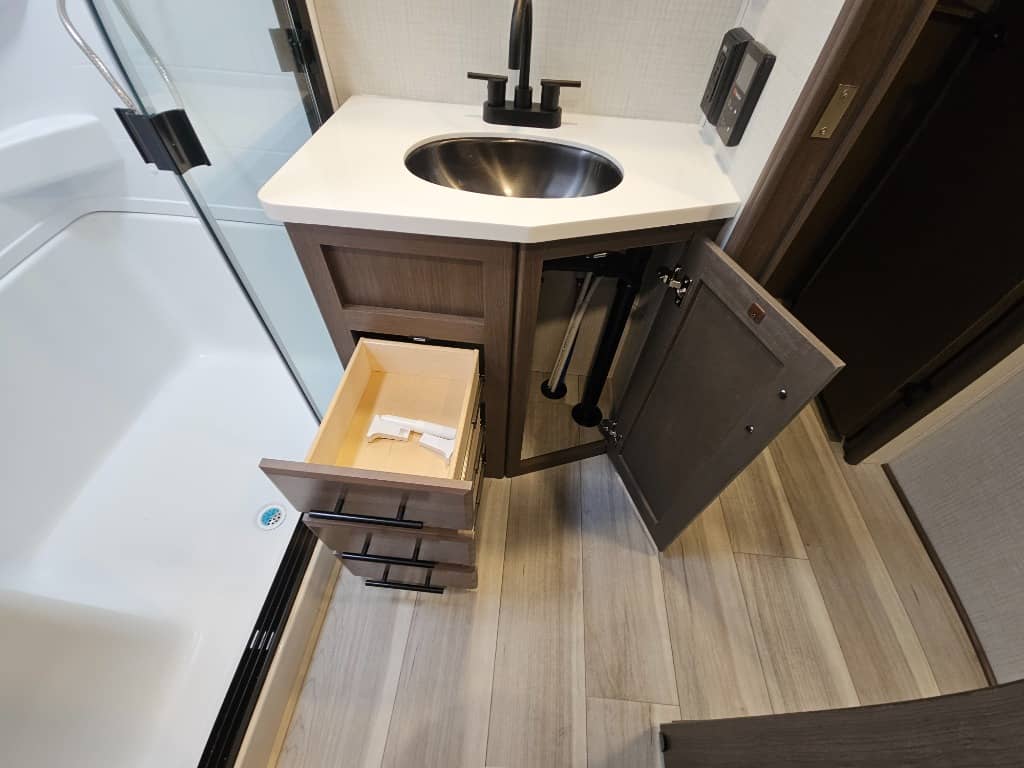 2026 Keystone RV 2026 Keystone RV Cougar - thumbnail 49