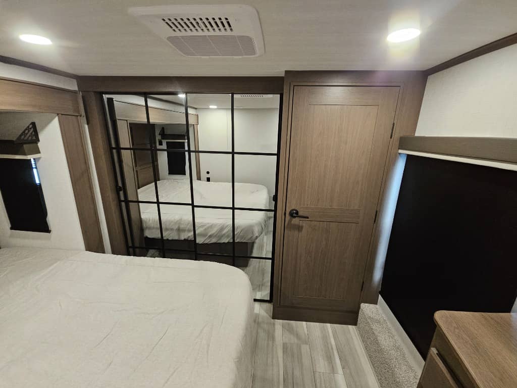 2026 Keystone RV 2026 Keystone RV Cougar - thumbnail 53