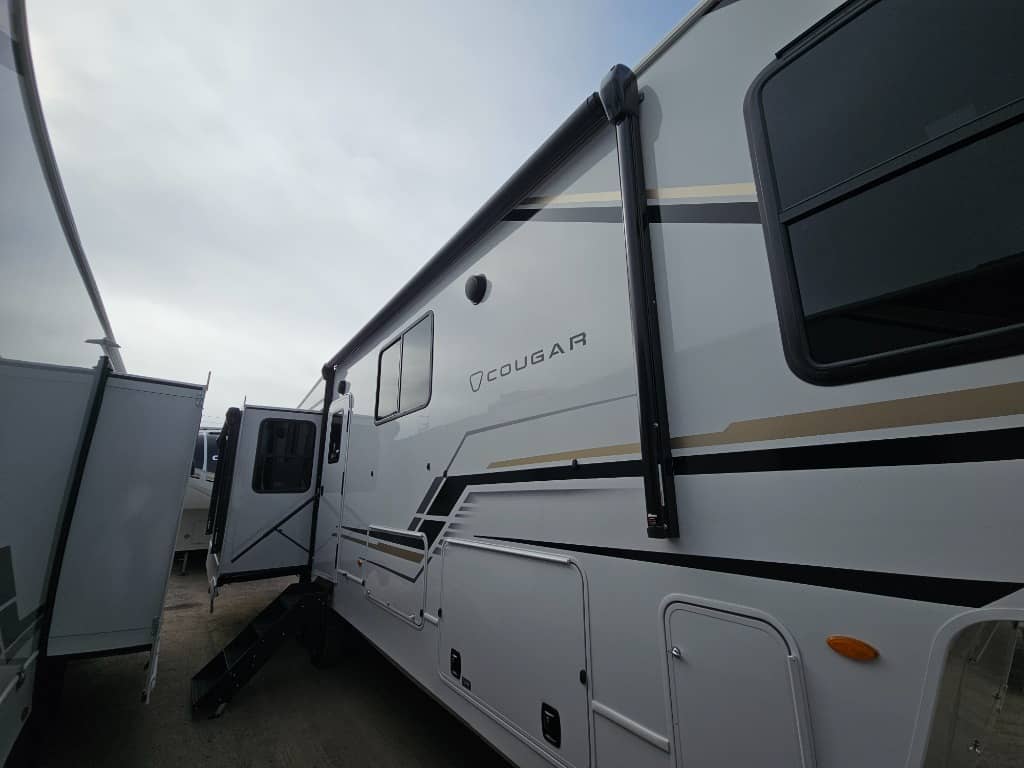 2026 Keystone RV 2026 Keystone RV Cougar - thumbnail 61