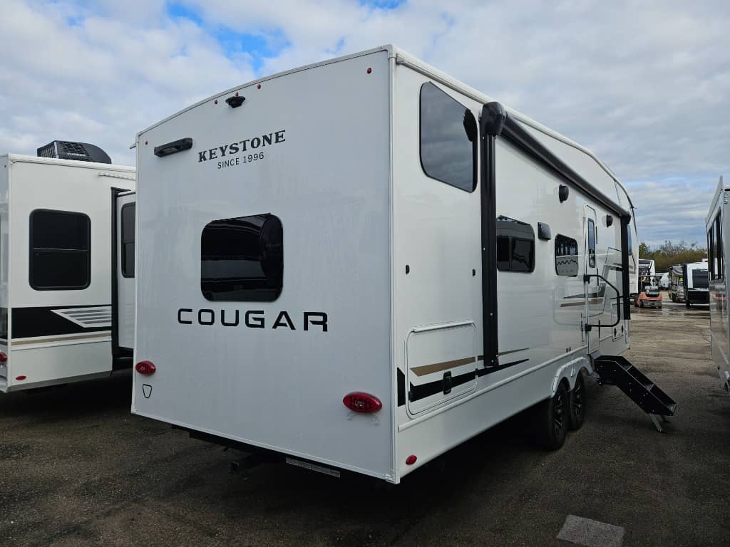 2026 Keystone RV 2026 Keystone RV Cougar - thumbnail 3