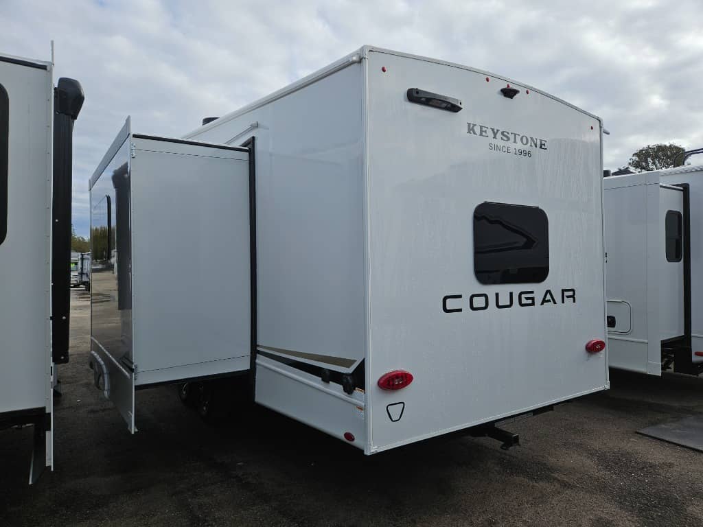 2026 Keystone RV 2026 Keystone RV Cougar - thumbnail 5