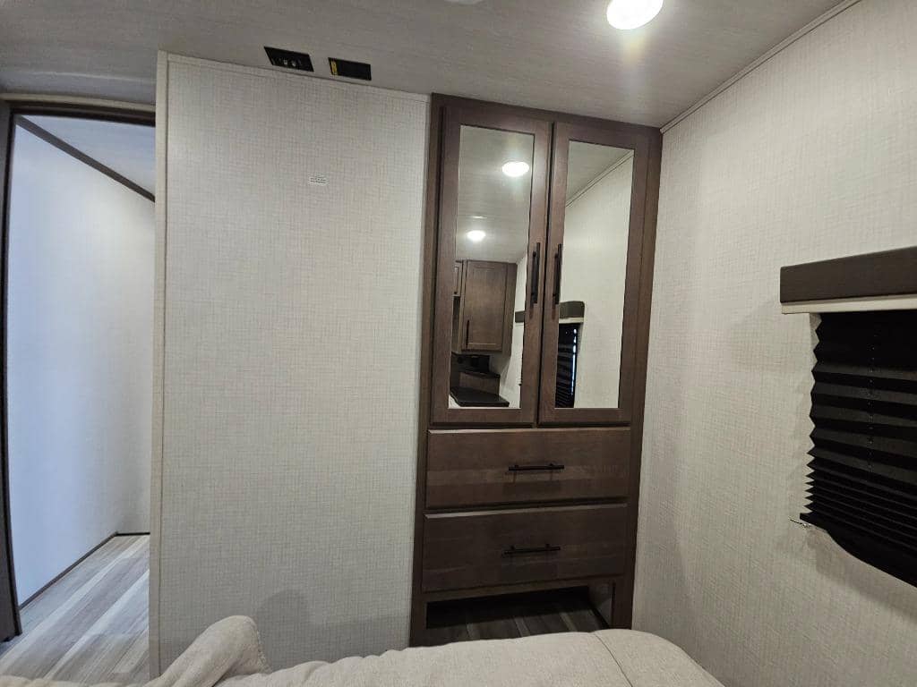 2026 Keystone RV 2026 Keystone RV Cougar - thumbnail 46