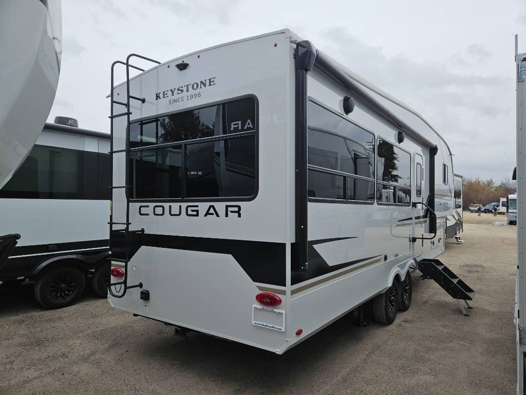 2026 Keystone RV 2026 Keystone RV Cougar Half-Ton - thumbnail 5