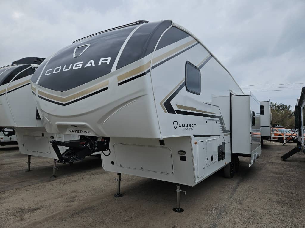 2026 Keystone RV 2026 Keystone RV Cougar Half-Ton - thumbnail 7