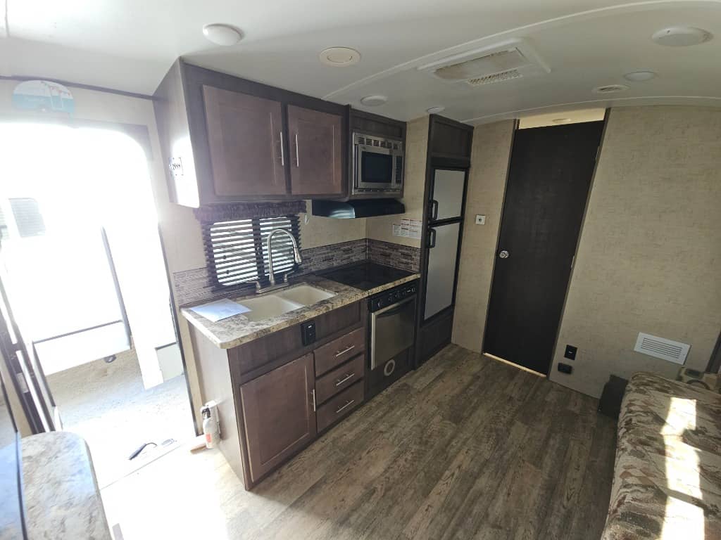 2016 Forest River 2016 Forest River Surveyor - thumbnail 9