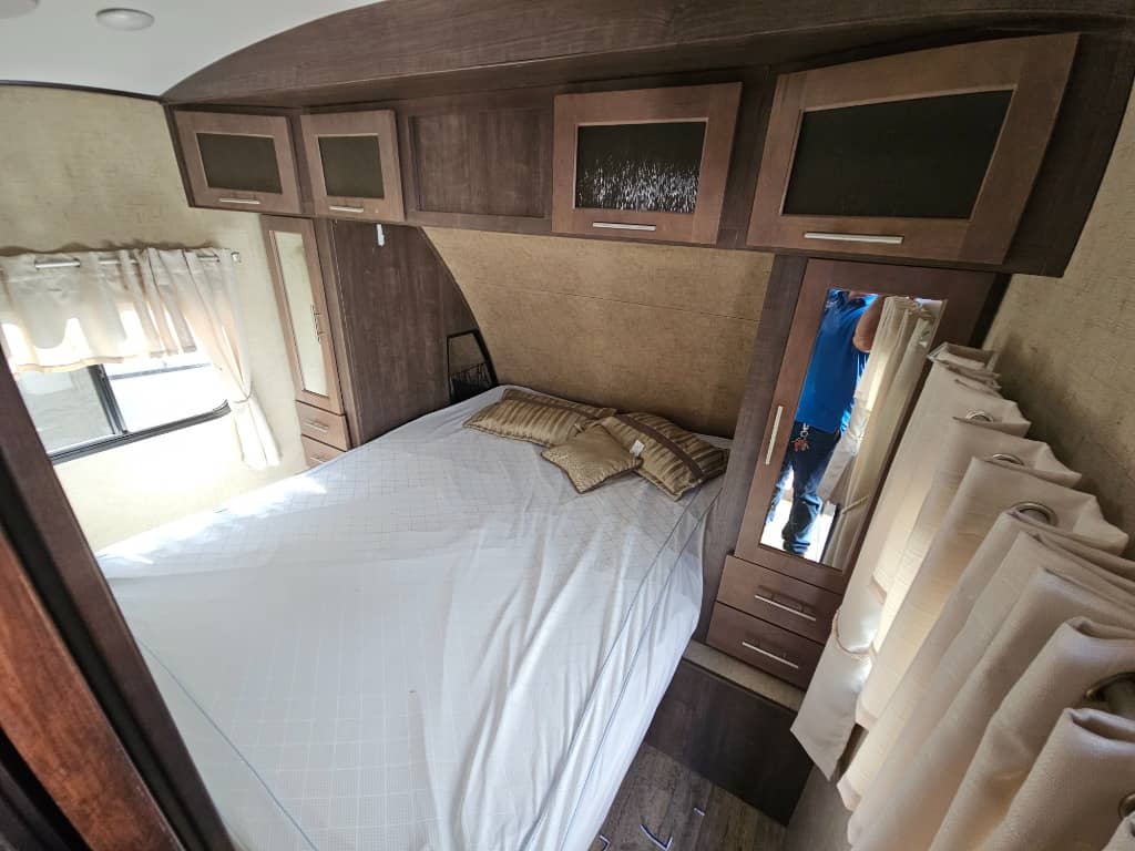 2016 Forest River 2016 Forest River Surveyor - thumbnail 24