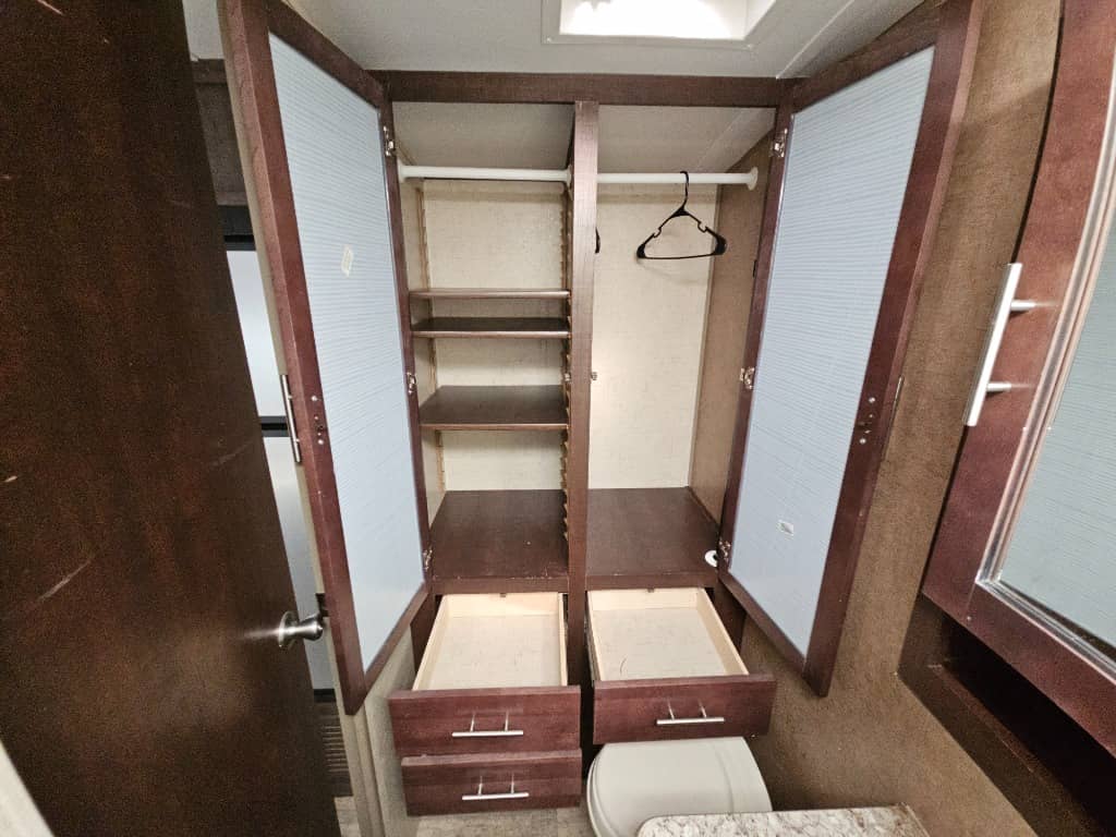 2016 Forest River 2016 Forest River Surveyor - thumbnail 36