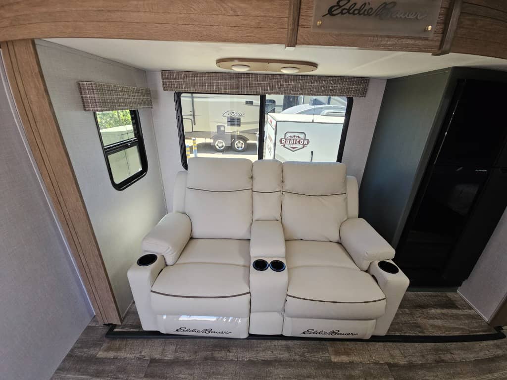 2024 Dutchmen 2024 Dutchmen Eddie Bauer - thumbnail 10