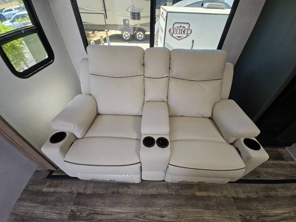 2024 Dutchmen 2024 Dutchmen Eddie Bauer - thumbnail 11