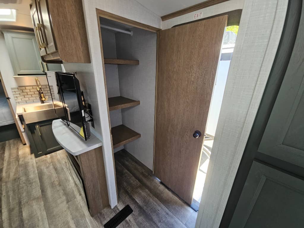 2024 Dutchmen 2024 Dutchmen Eddie Bauer - thumbnail 13