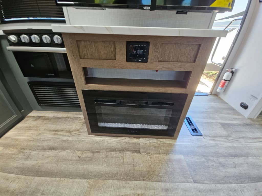 2024 Dutchmen 2024 Dutchmen Eddie Bauer - thumbnail 17