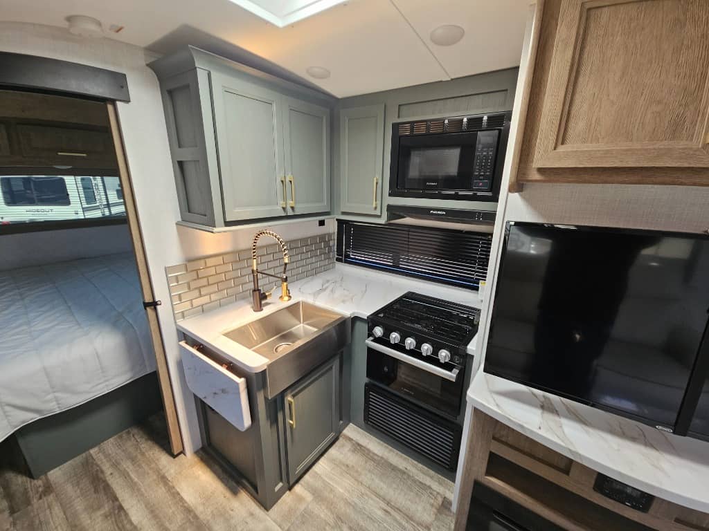 2024 Dutchmen 2024 Dutchmen Eddie Bauer - thumbnail 18