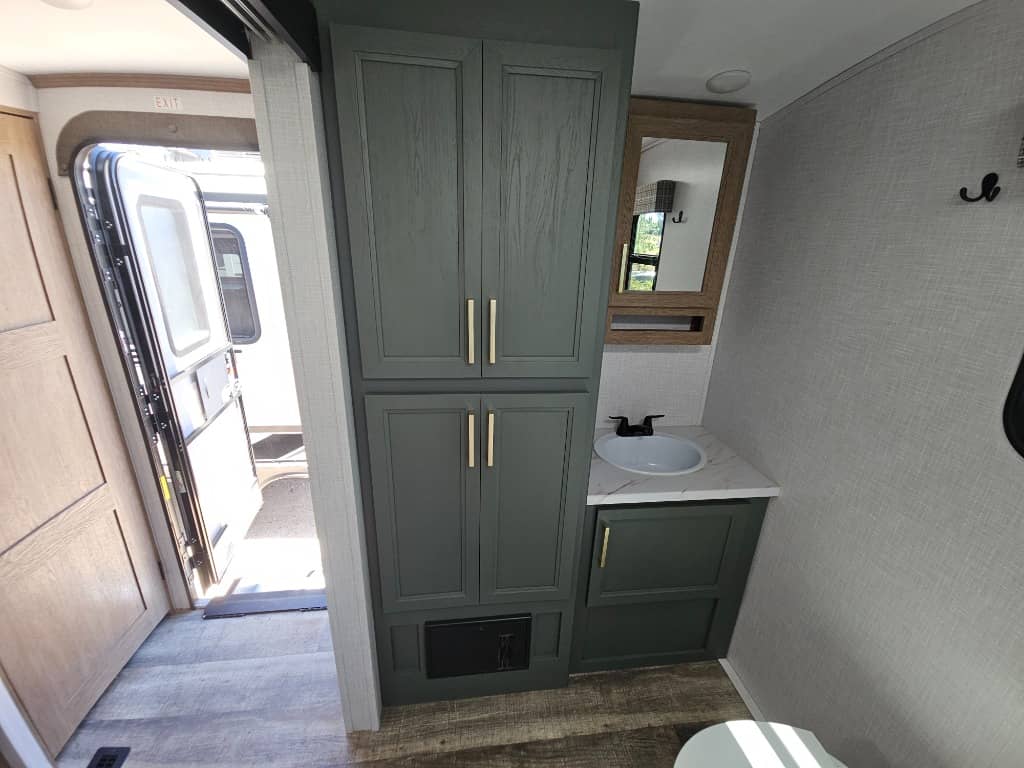 2024 Dutchmen 2024 Dutchmen Eddie Bauer - thumbnail 33