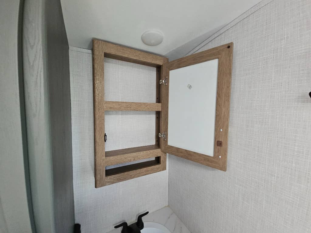 2024 Dutchmen 2024 Dutchmen Eddie Bauer - thumbnail 35