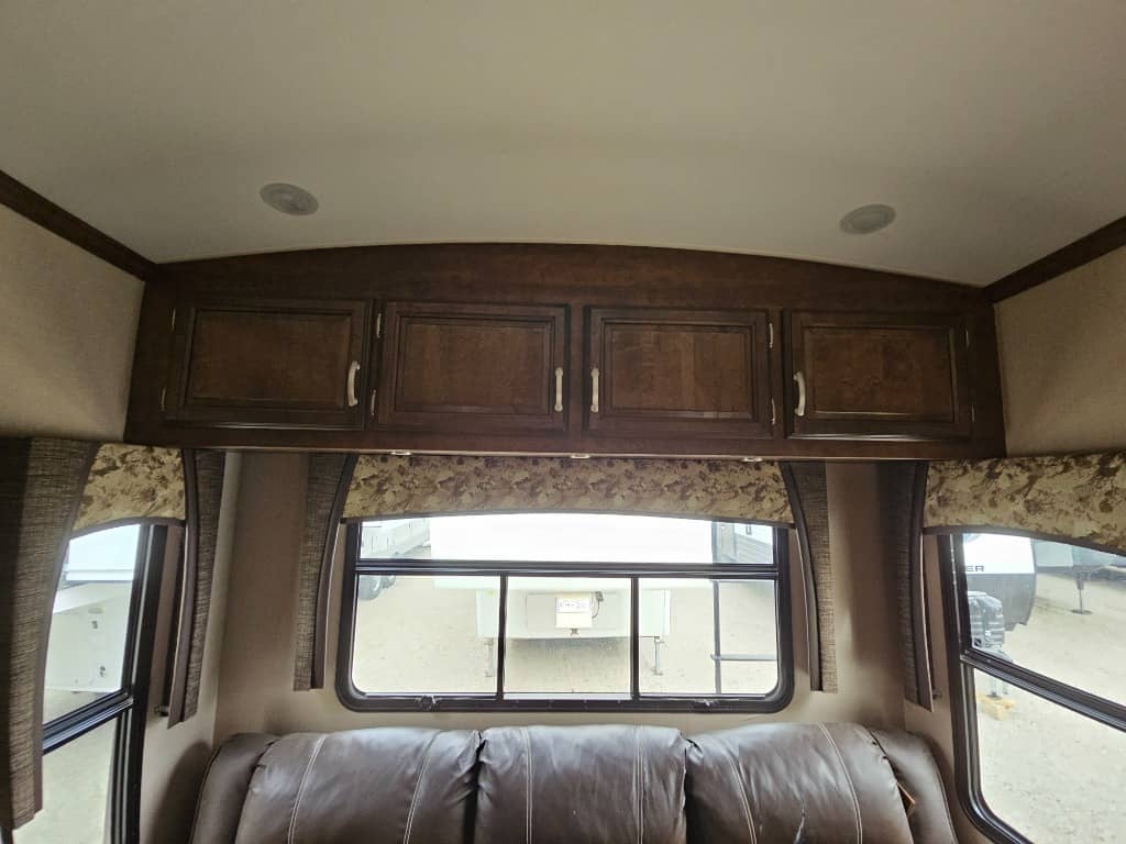 2016 Forest River RV 2016 Forest River RV Cardinal Blue Ridge - thumbnail 17