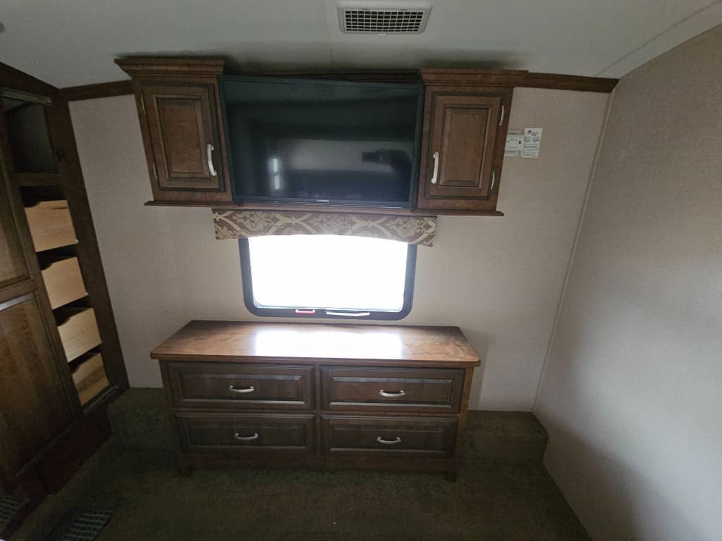 2016 Forest River RV 2016 Forest River RV Cardinal Blue Ridge - thumbnail 39