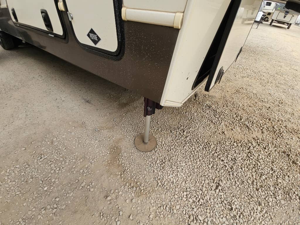 2016 Forest River RV 2016 Forest River RV Cardinal Blue Ridge - thumbnail 43