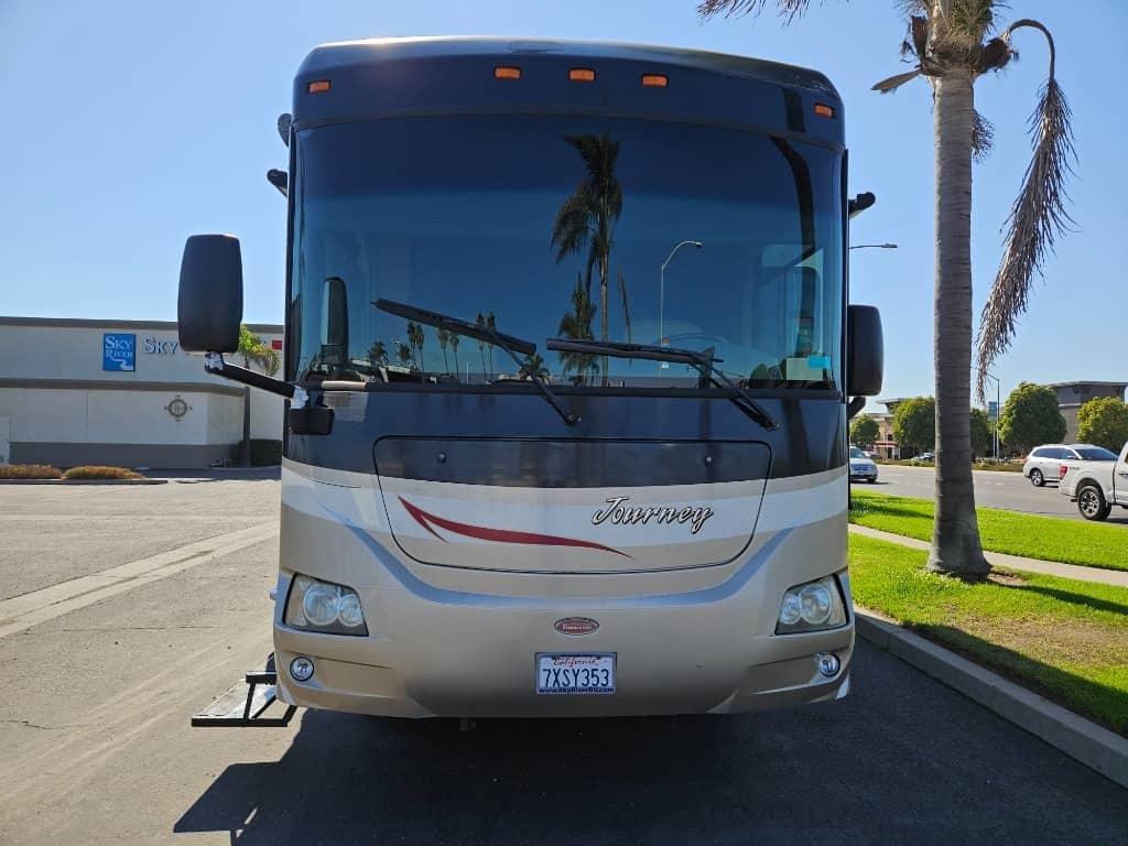 2010 Winnebago 2010 Winnebago Journey - thumbnail 6