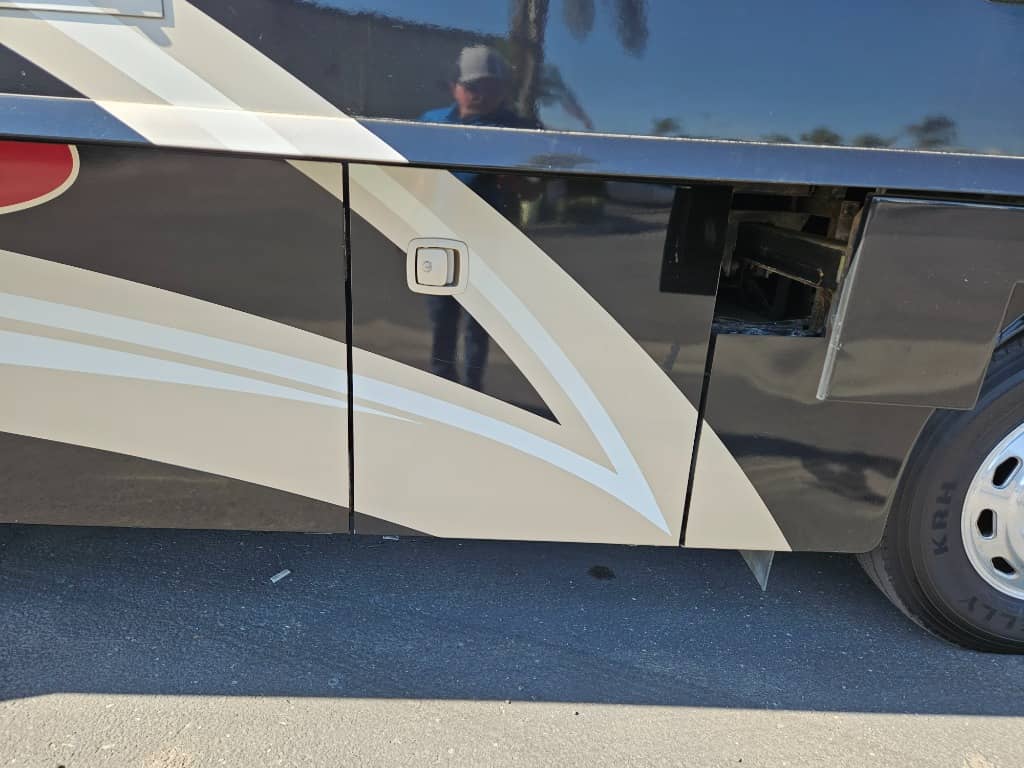 2010 Winnebago 2010 Winnebago Journey - thumbnail 10