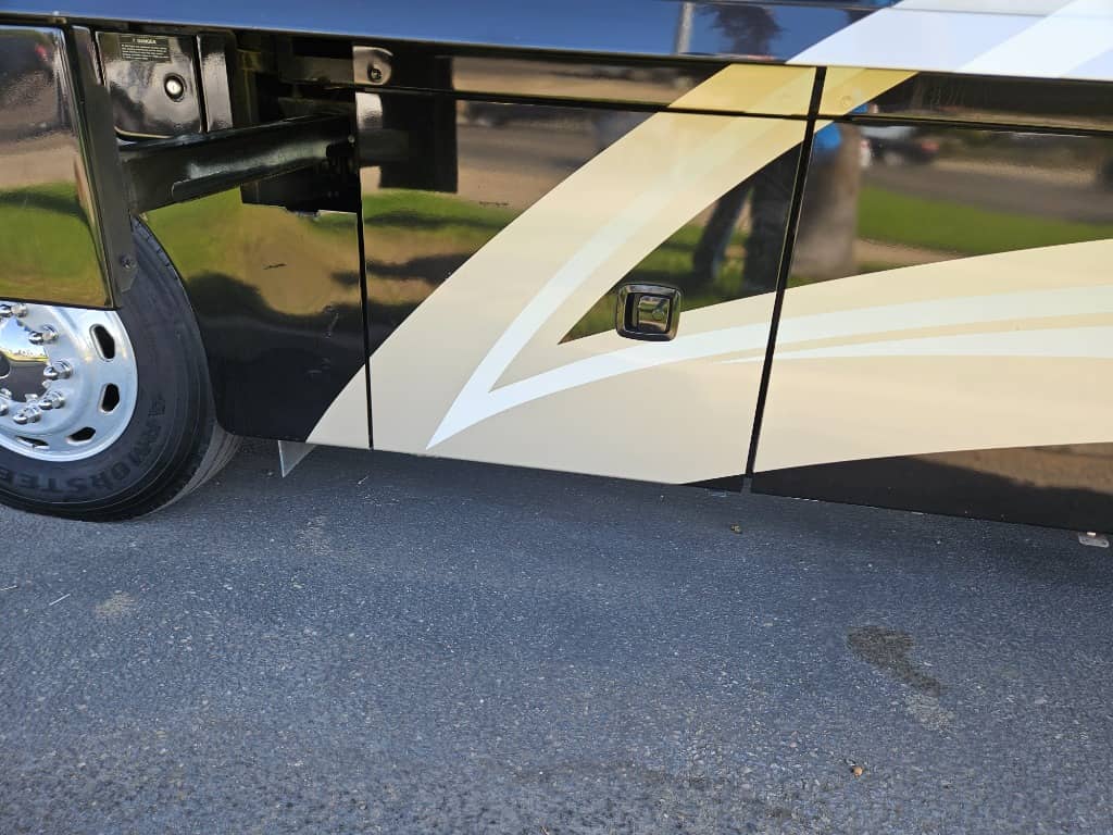 2010 Winnebago 2010 Winnebago Journey - thumbnail 24