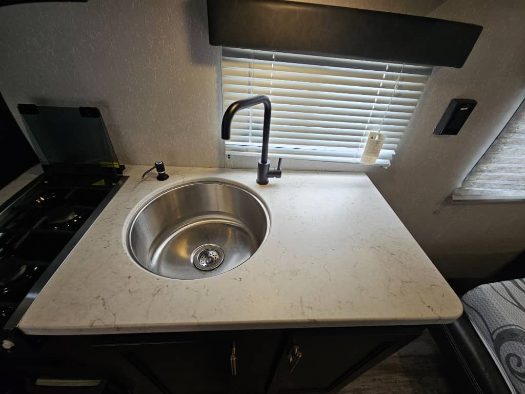 2021 Forest River RV 2021 Forest River RV Cherokee Wolf Pup - thumbnail 17